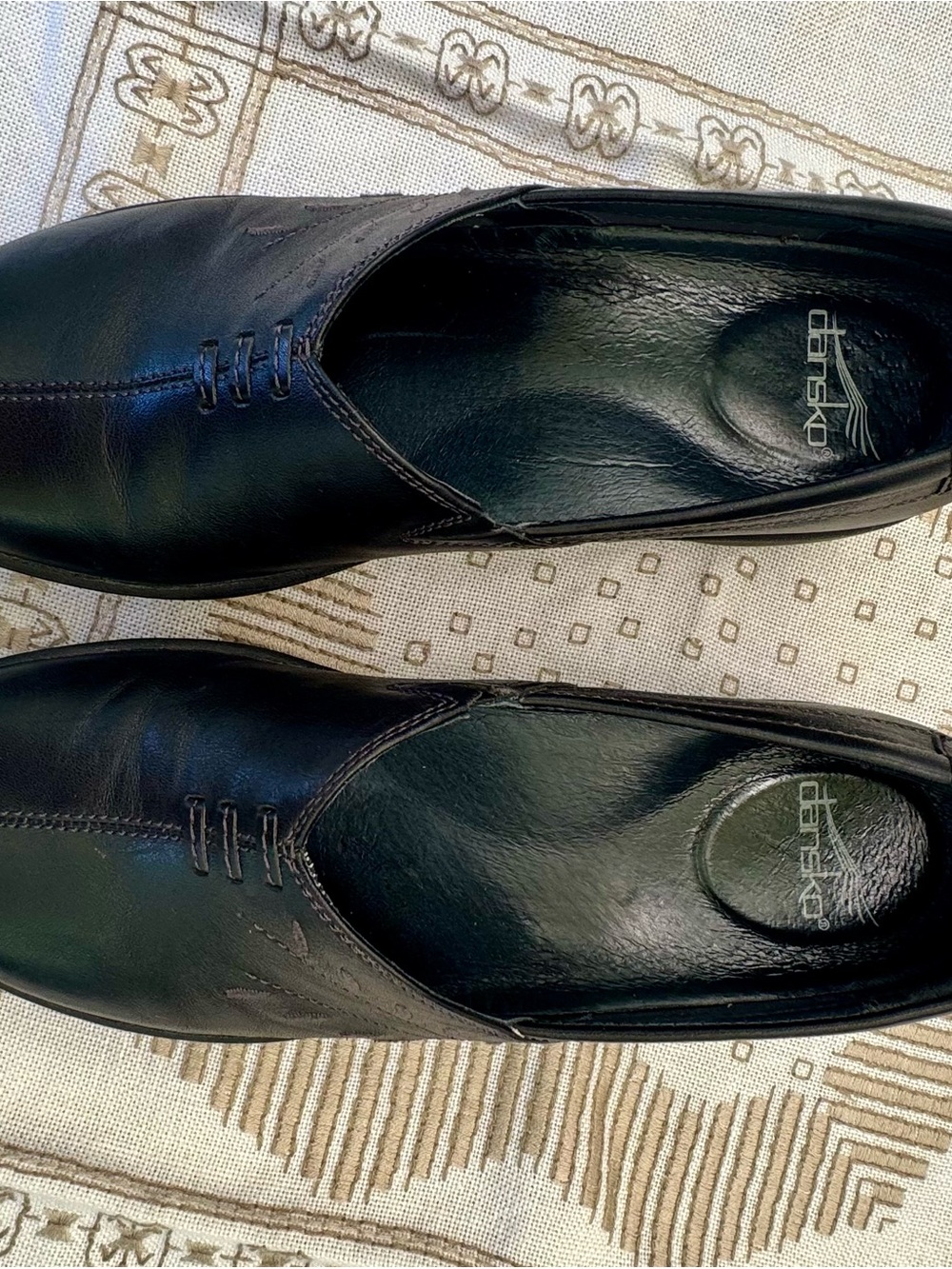 Dansko Black Leather Slip-On clogs never worn - Picture 4 of 7